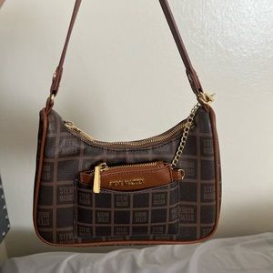 Steve Madden Shoulder Bag